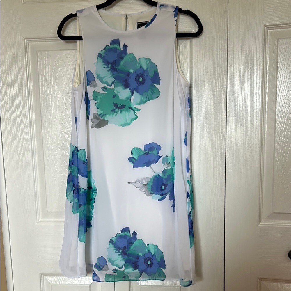 JH White Floral Sleeveless Dress